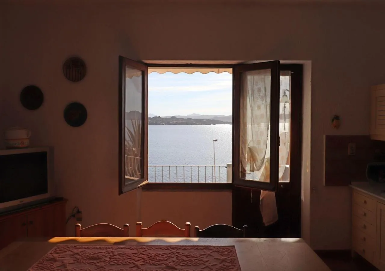 Casa Silvana Vista Mare Λα Μανταλένα Ιταλία